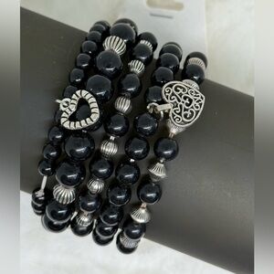 Elegant Black Beaded Heart Charm Bracelet - Women Jewelry